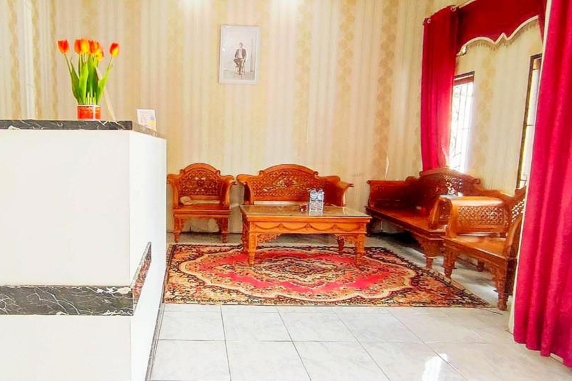 Reddoorz Syariah At Penginapan Eby Padang Exterior photo
